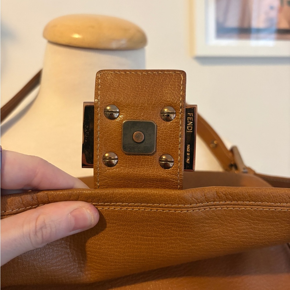Fendi Mama Baguette Brown Leather Shoulder Bag FF Logo Vintage - Picture 13 of 14